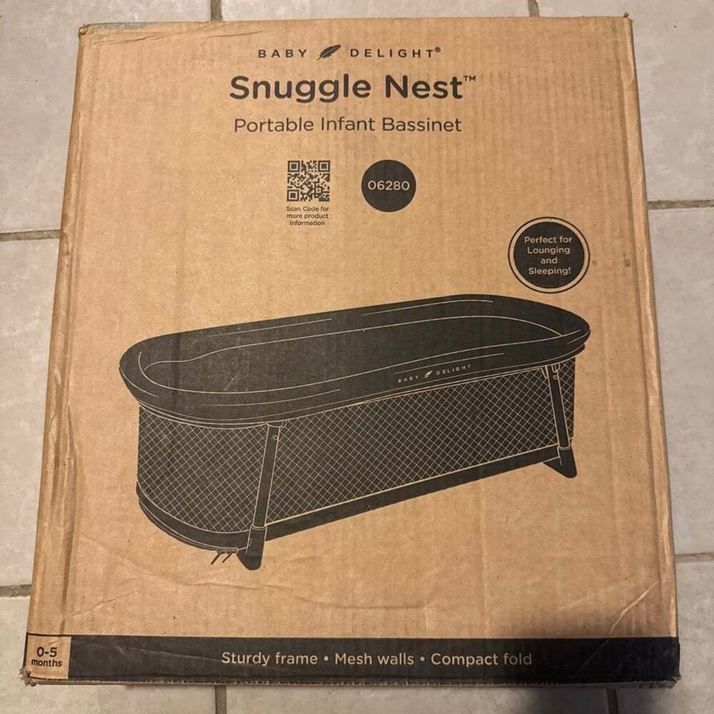 Baby Delight Snuggle Nest Portable Infant Bassinet